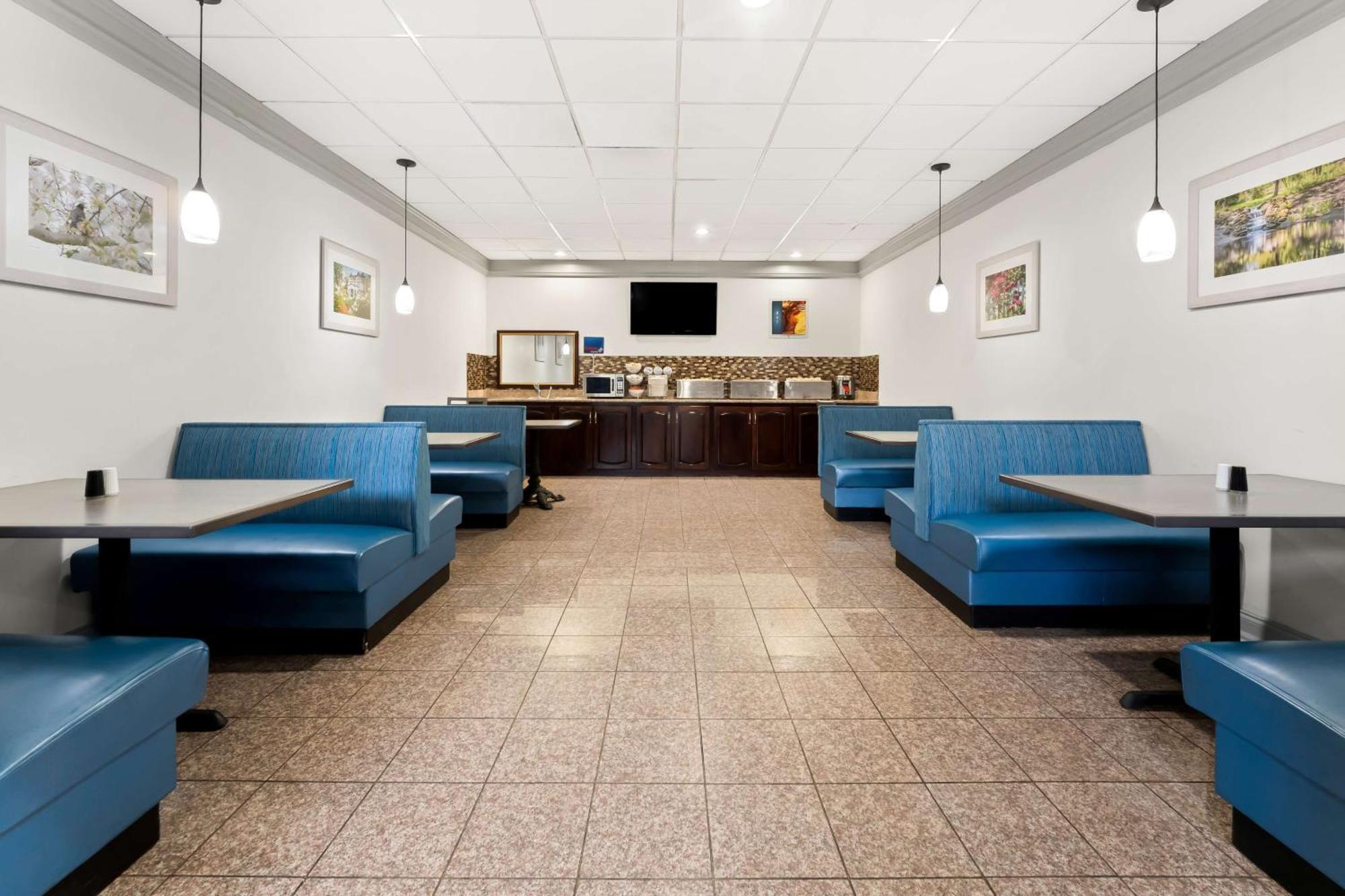 Best Western Riverside Inn Мейкън Екстериор снимка