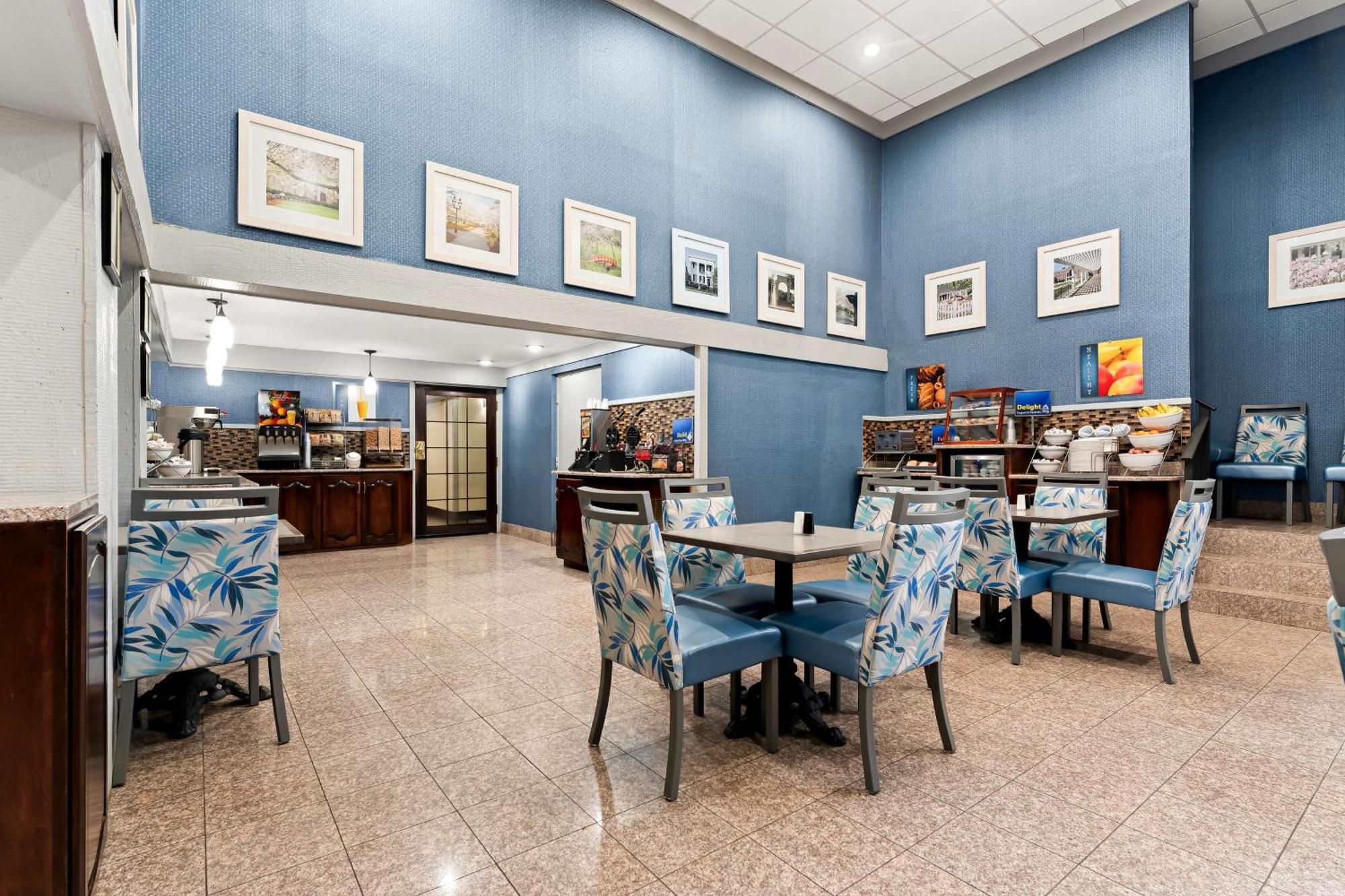 Best Western Riverside Inn Мейкън Екстериор снимка