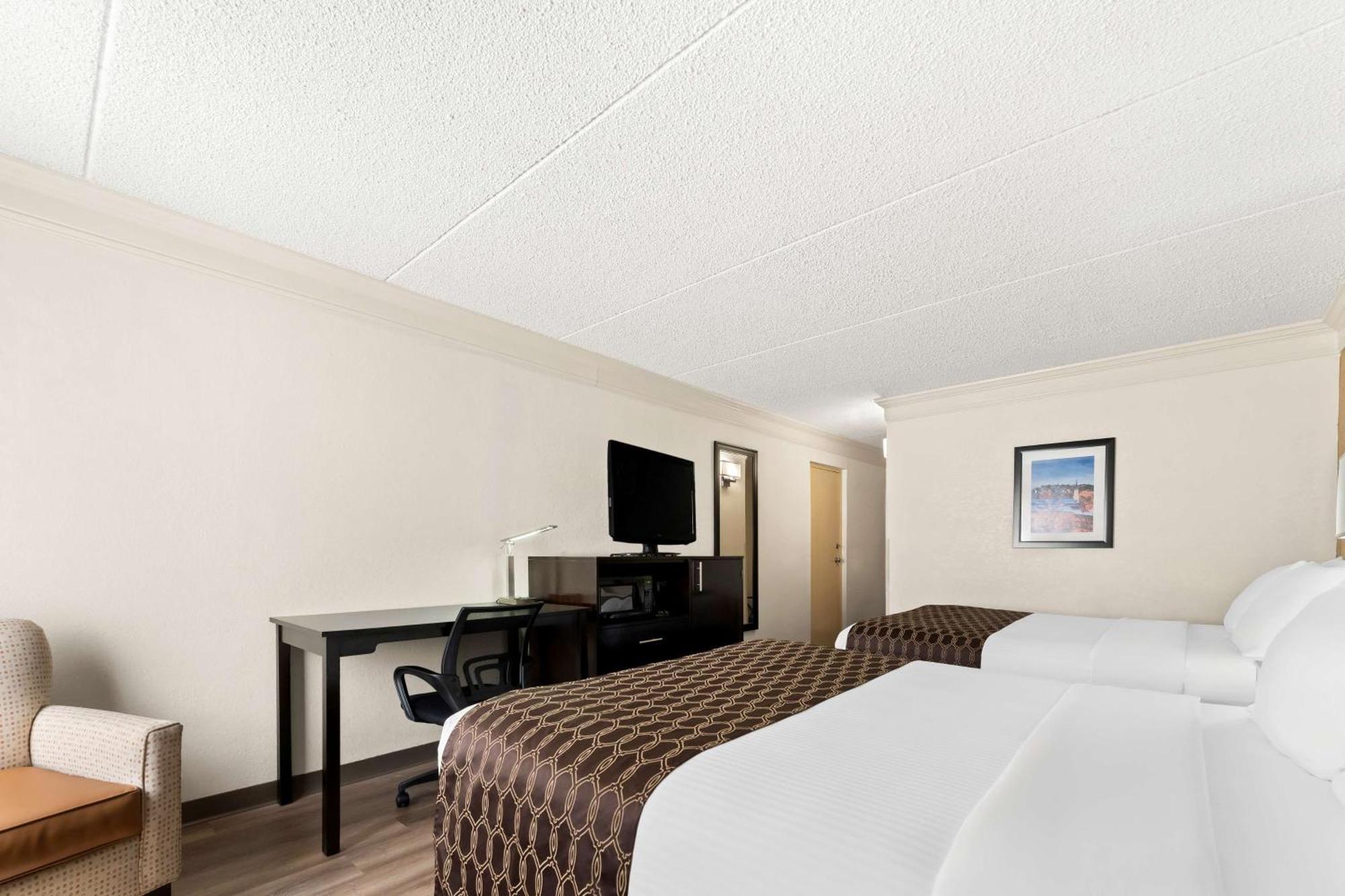 Best Western Riverside Inn Мейкън Екстериор снимка
