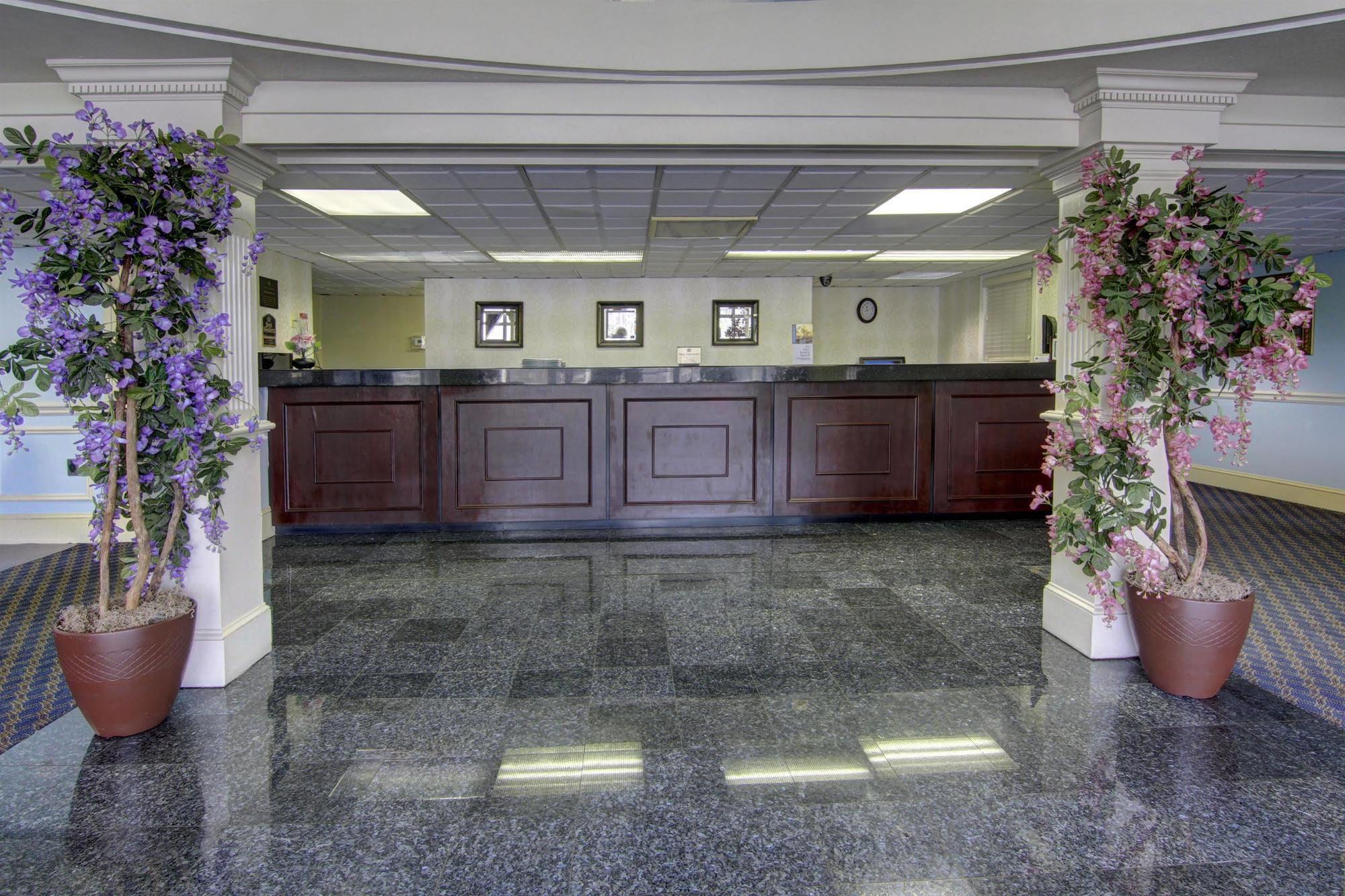 Best Western Riverside Inn Мейкън Екстериор снимка