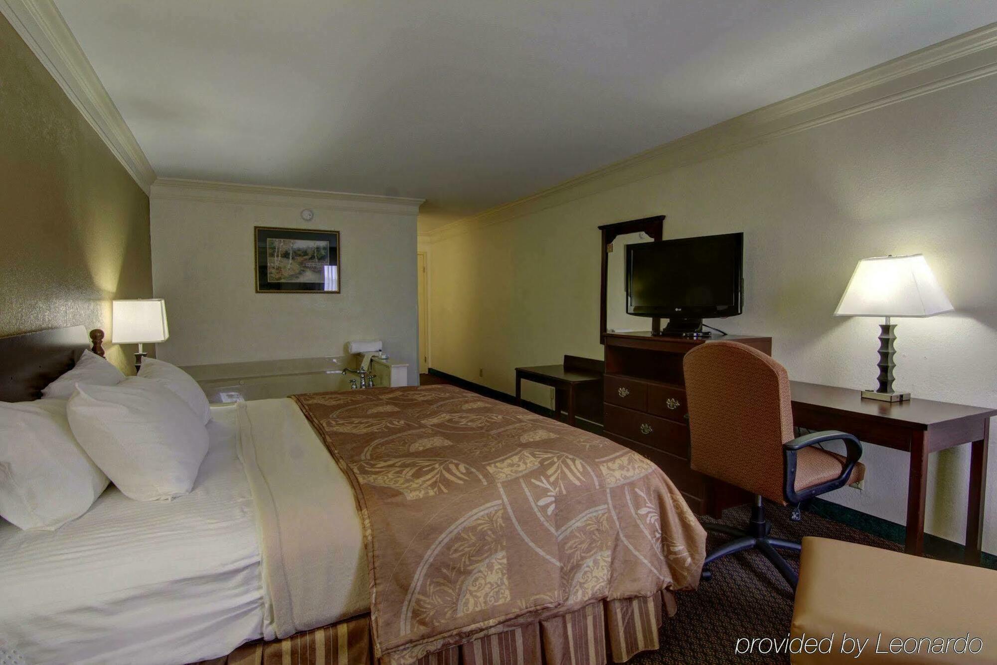 Best Western Riverside Inn Мейкън Екстериор снимка